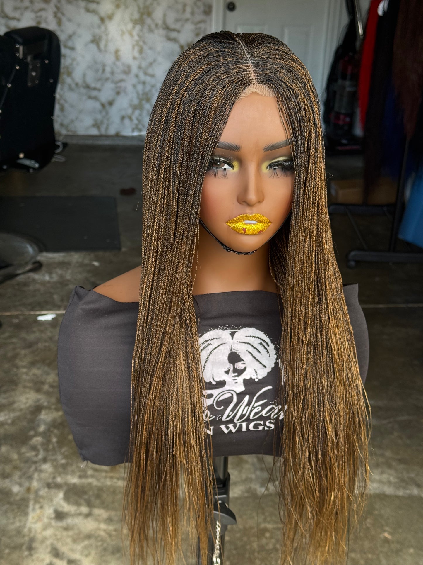 Esther Wig: 20 Inch, Color 27/Black Blend: Preoder