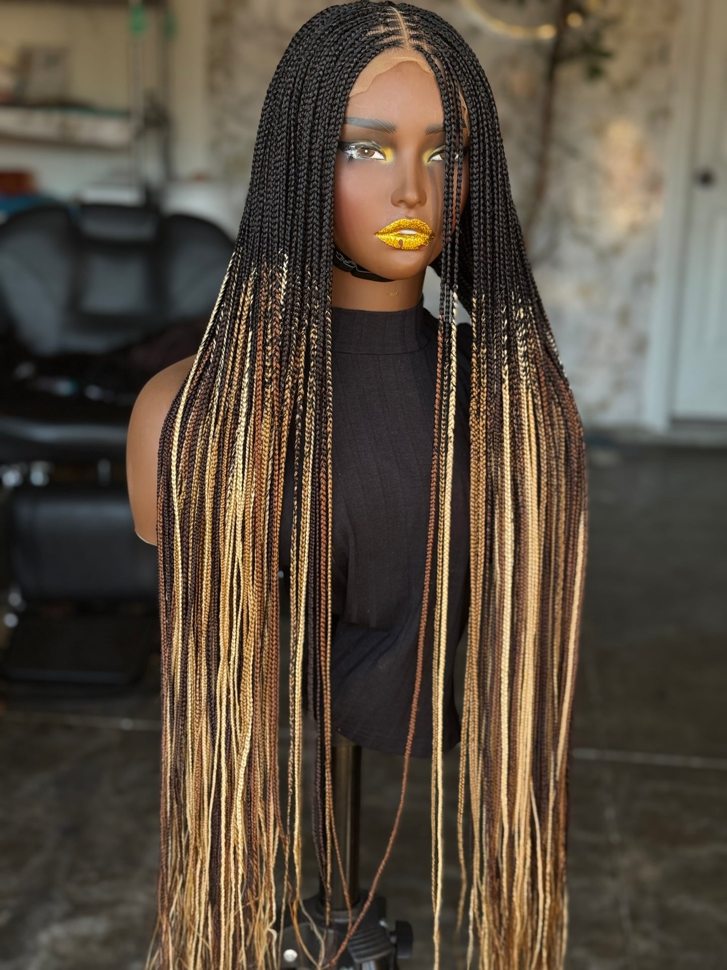 Highlights Knotless Braids Wig | 28-Inch Ready to Ship Glueless Closure