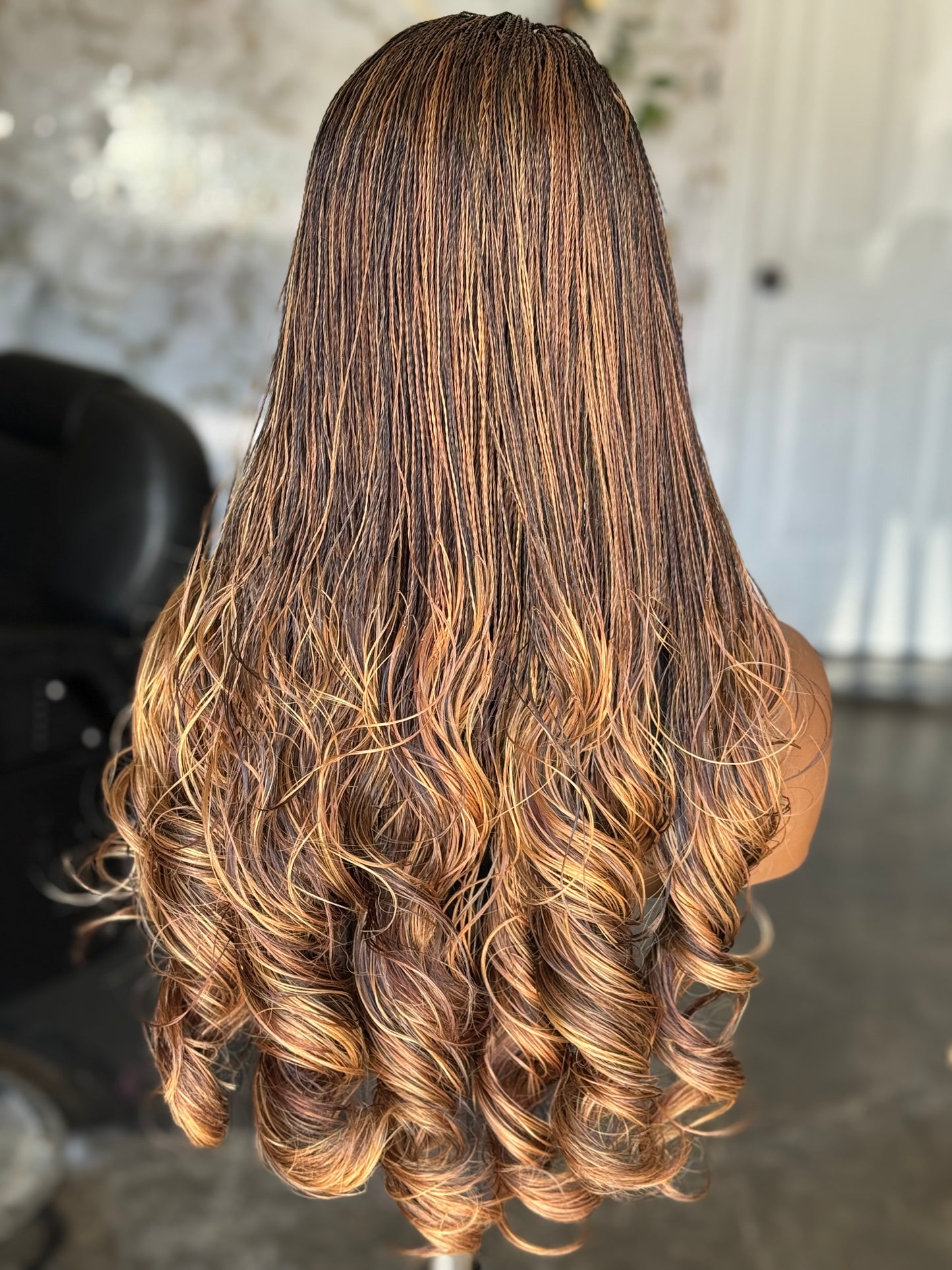 Amena Unit | 24 Inch Glueless Closure Wig Ready to Ship