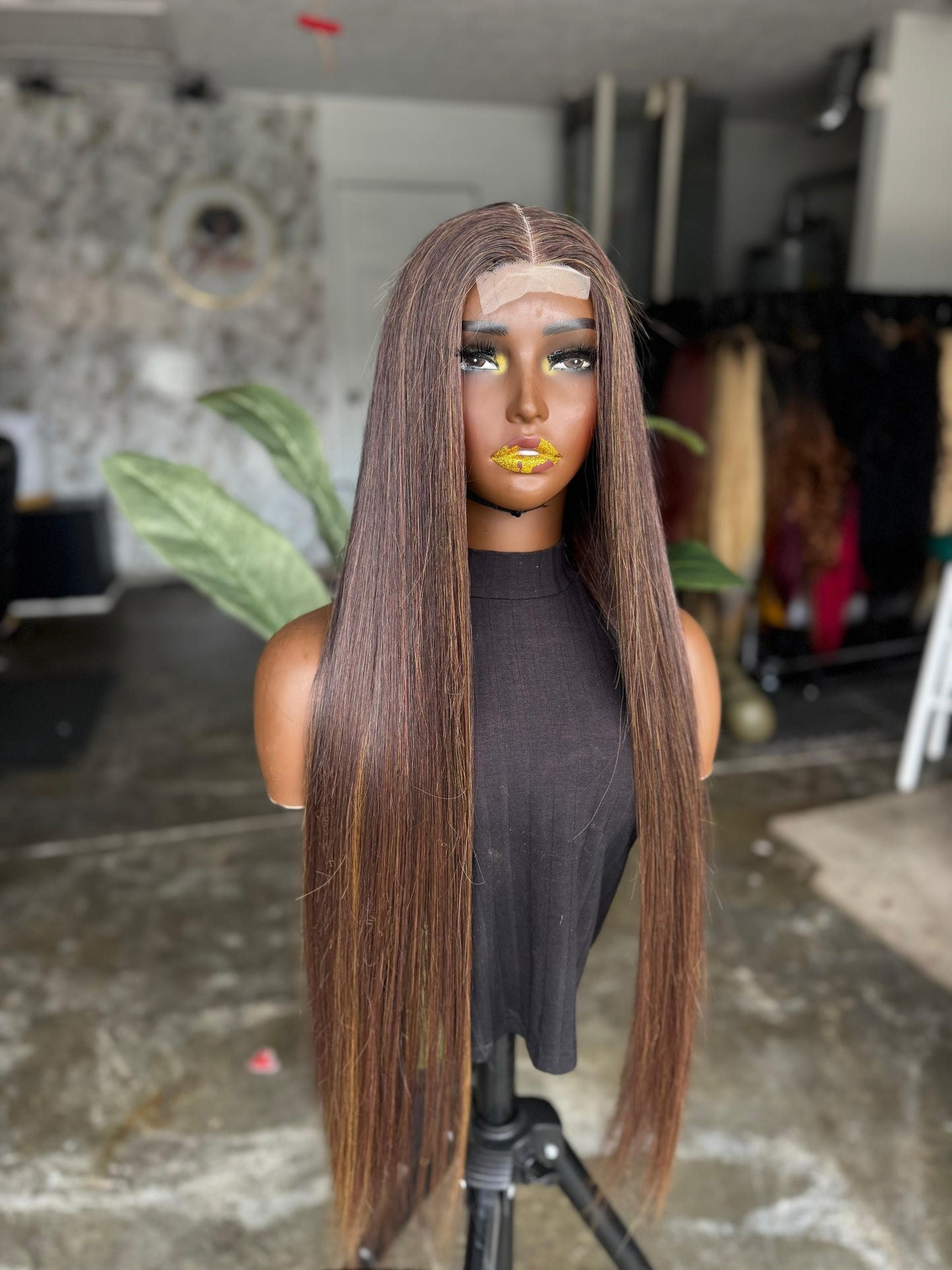 Caramel Honey Mix Unit | 30" Closure Glueless Straight Wig