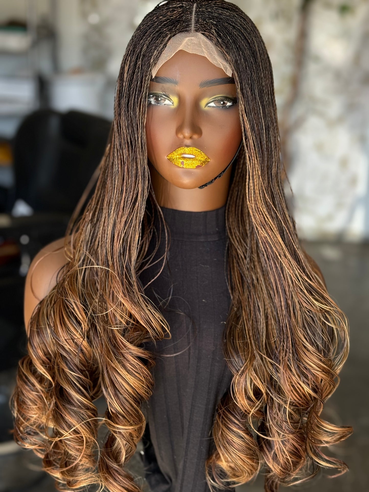 Amena Unit | 24 Inch Glueless Closure Wig Ready to Ship