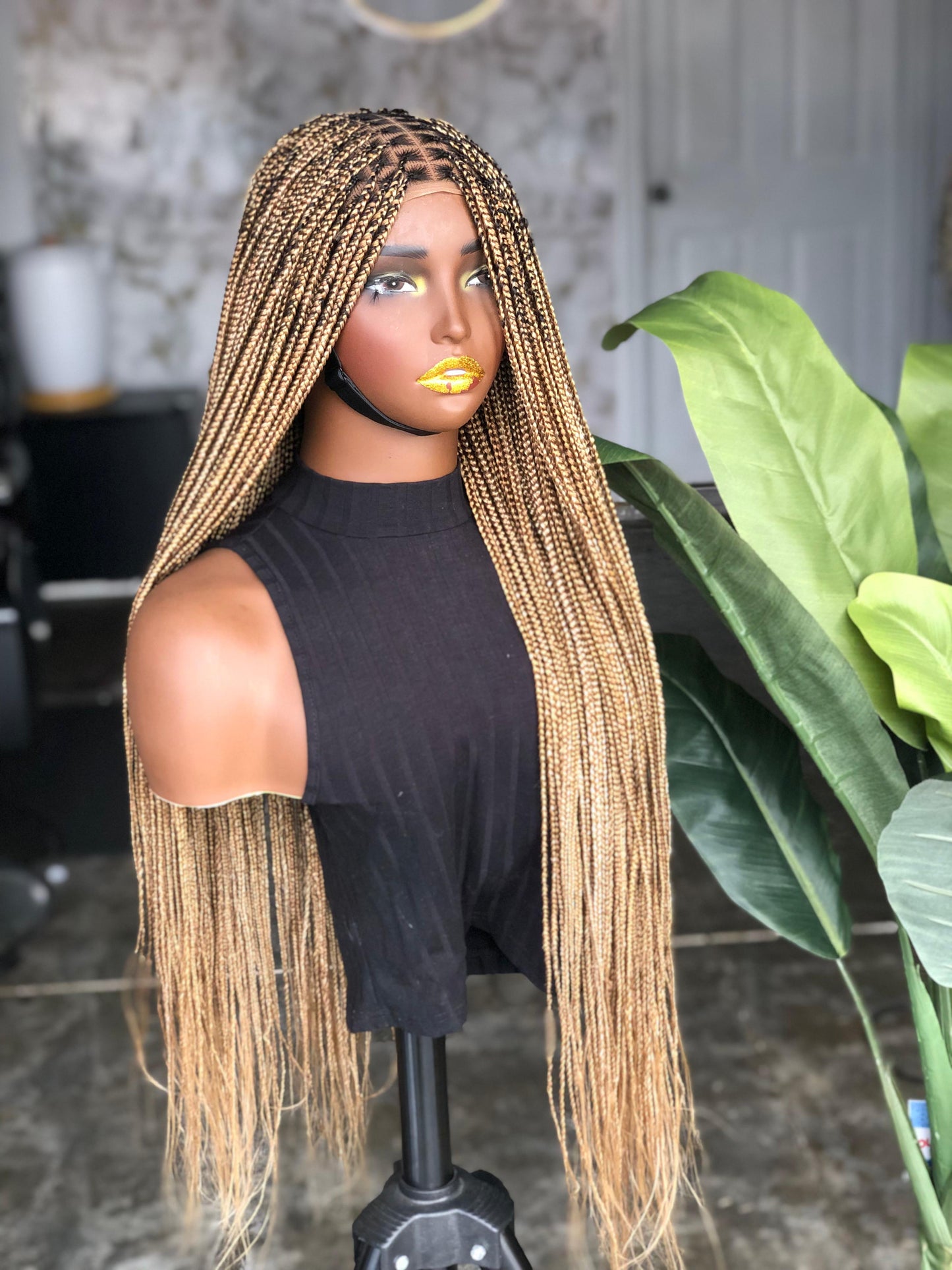Made to order Knotless Unit: Extra Long 28" Glueless Closure Wig