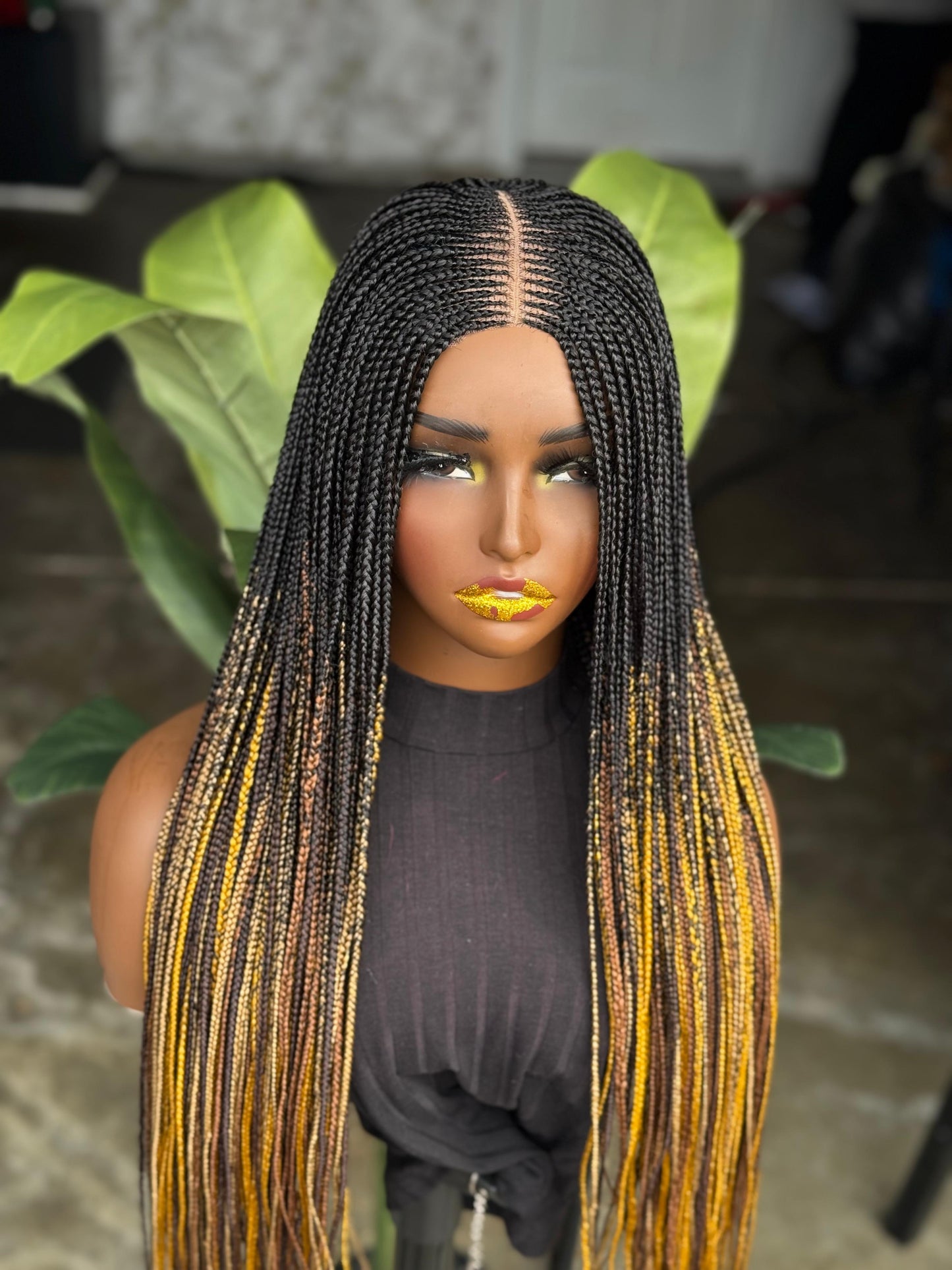 Bianca Unit | 28" Ombre Micro Braids made to order