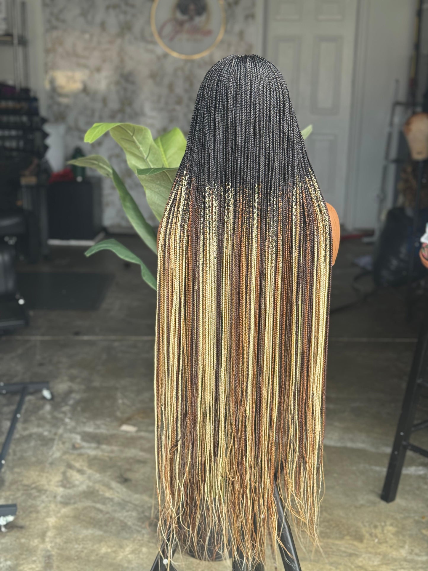 Closure Clueless Knotless Braids Made To Order