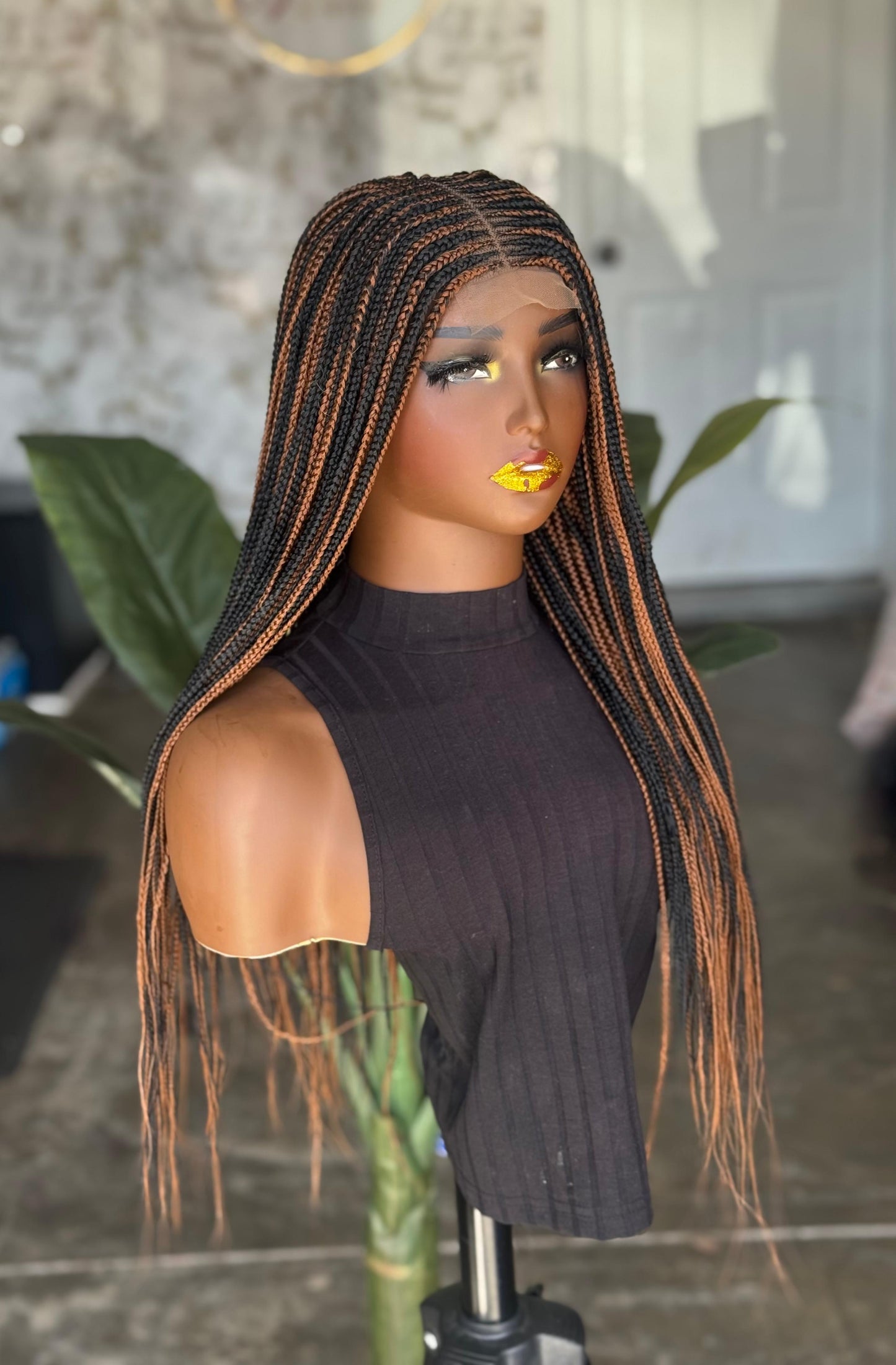 Closure Glueless Bianca 18 Inches Made to Order