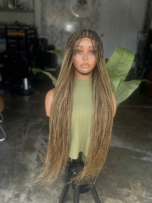 Ready to Ship: 26" Knotless Braid Glueless Closure Wig