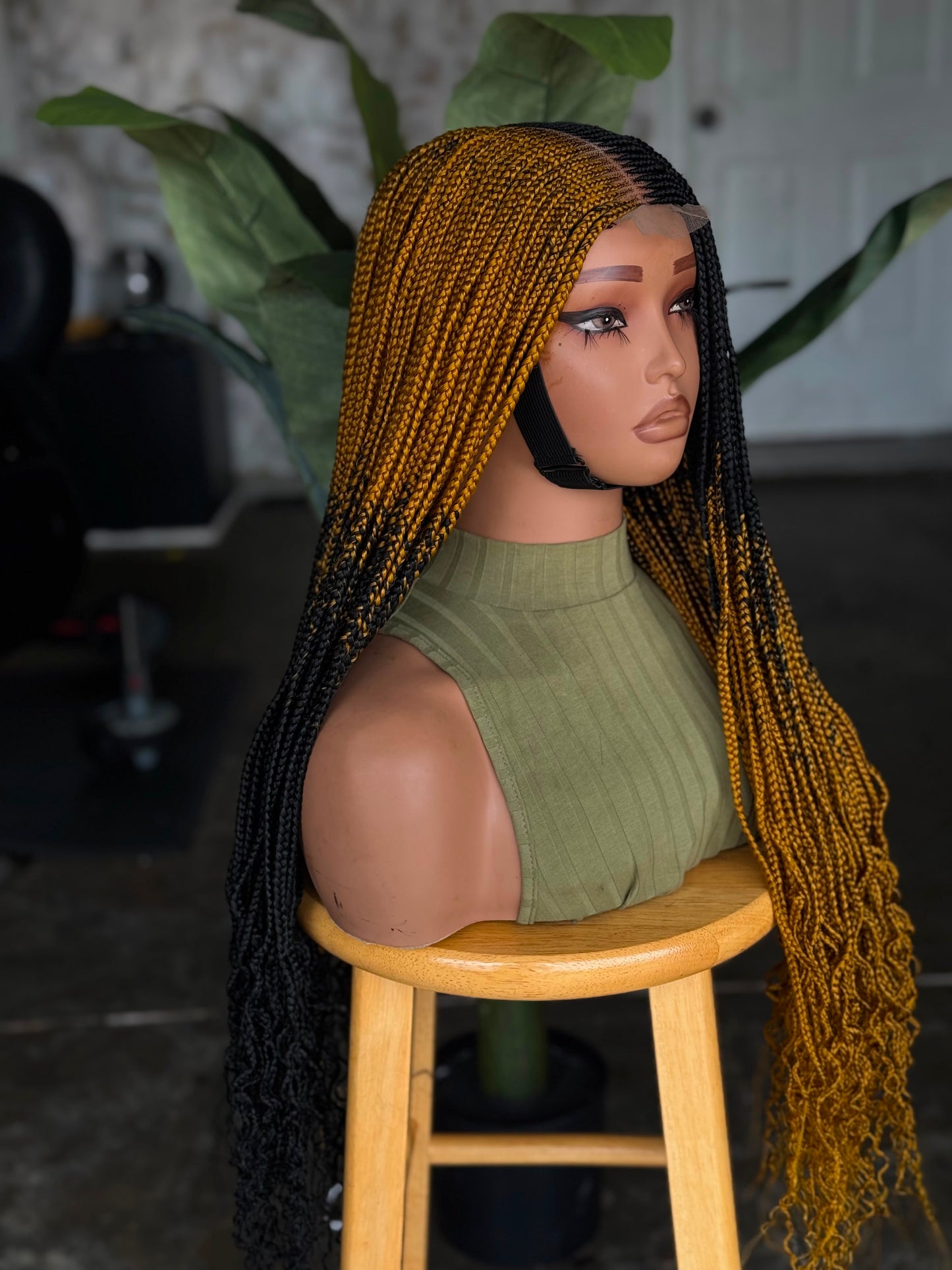 Bianca Unit | 30" Ready to Ship Glueless 5x5 Lace Closure Wig