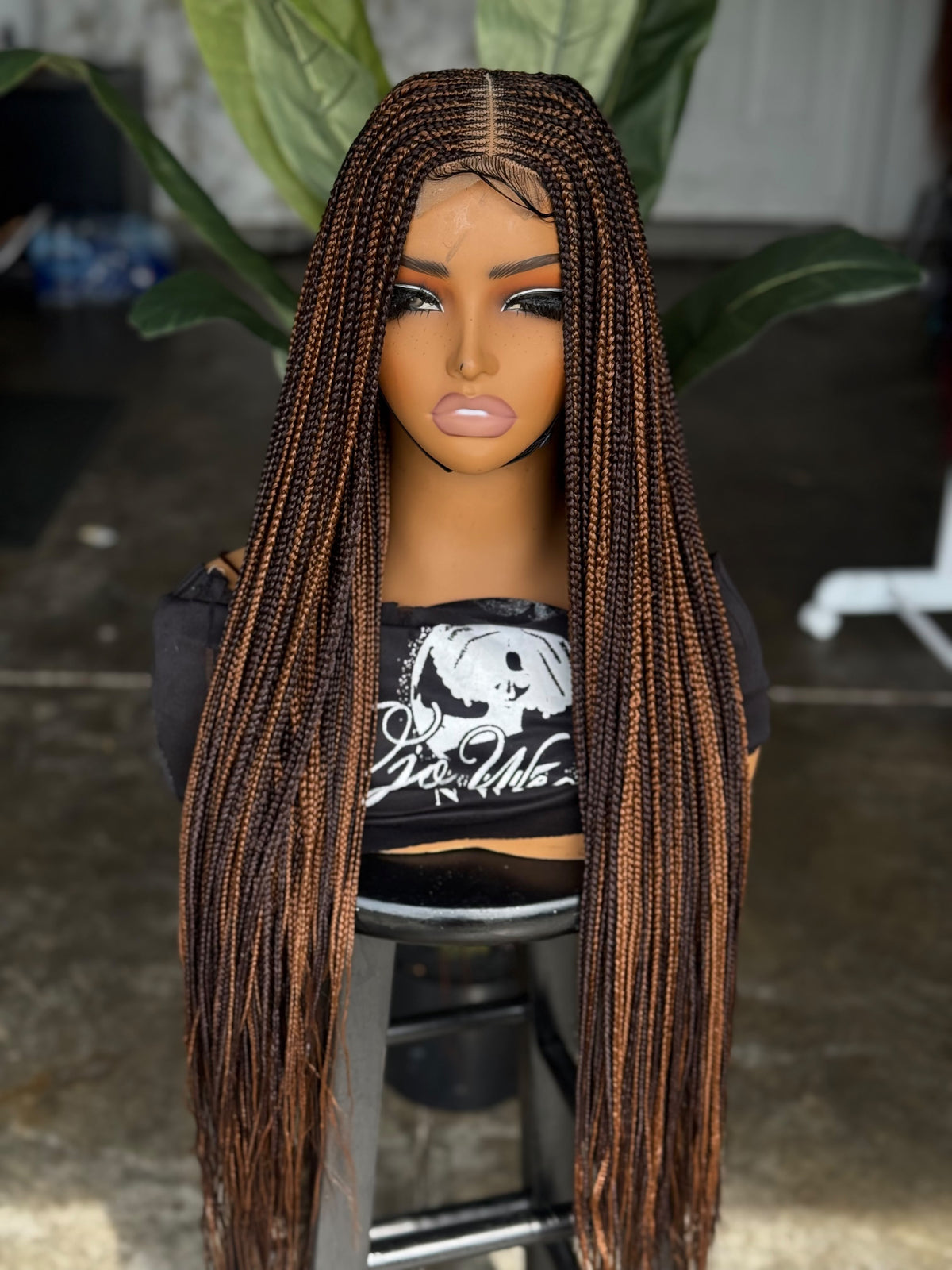 Ready to Ship - 30" Bianca Unit in #30/#33 (Cap Size 22)