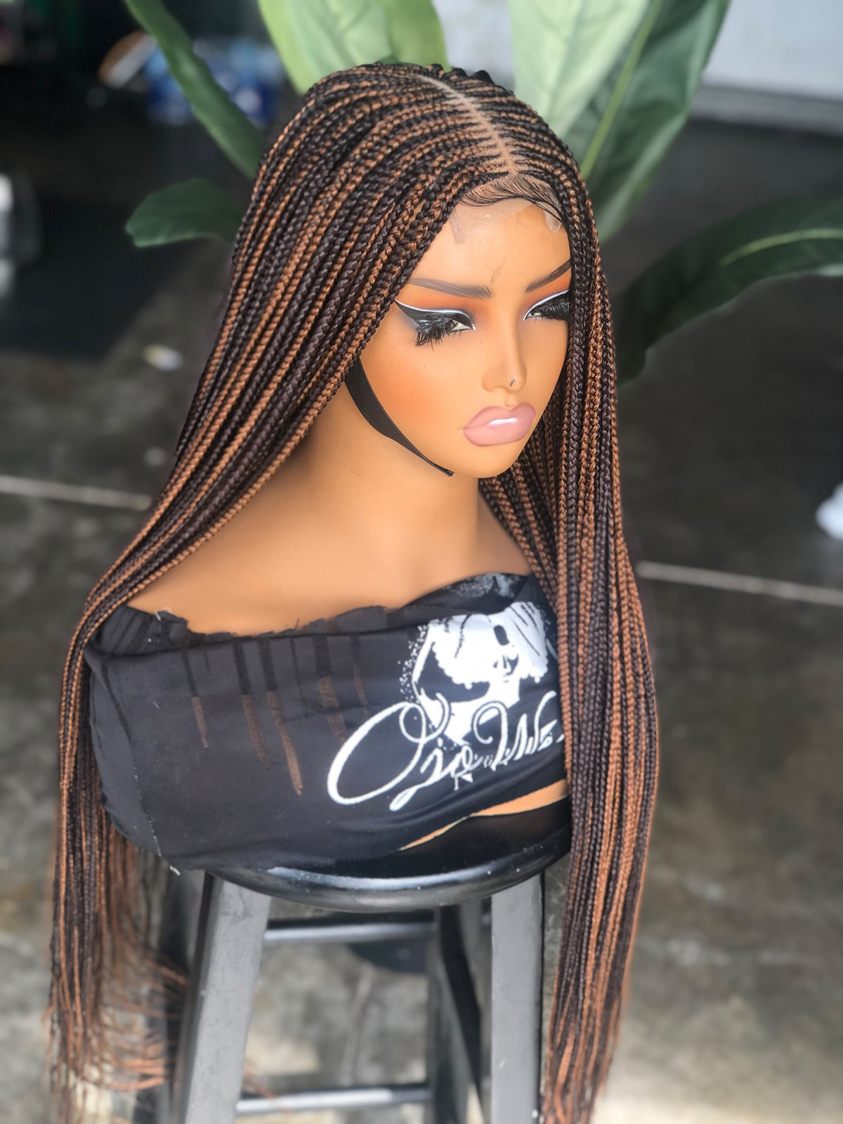 Ready to Ship - 30" Bianca Unit in #30/#33 (Cap Size 22)