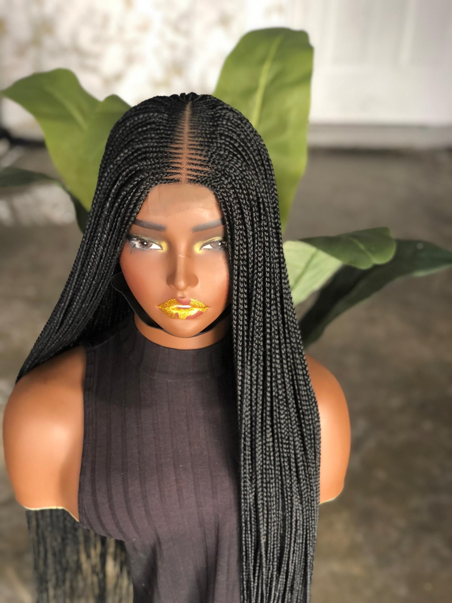 Bianca Unit | 30" Highlighted Knotless Braid Closure | Preorder