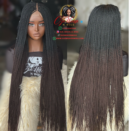 Luna: 30" Ready-to-Ship Wig (1/33 Color)