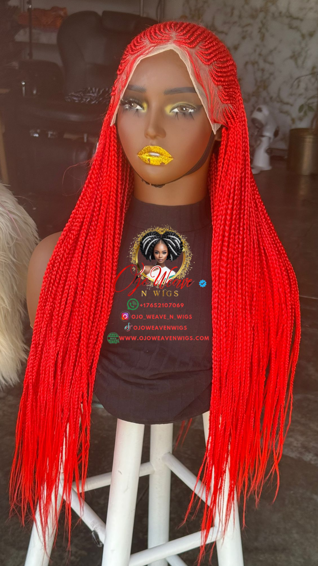 Lade Unit Red Braided Wig